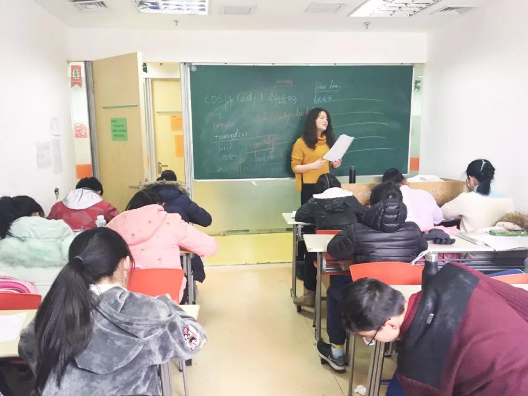 20小时课程仅售99元！思源周年庆暑假精品班预购